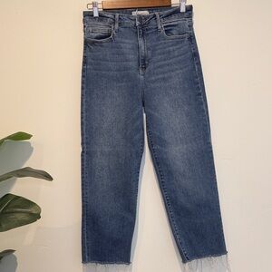 Carly Jean Los Angeles Women's Jeans. Cropped. High waisted. Stretchy. Size 7.